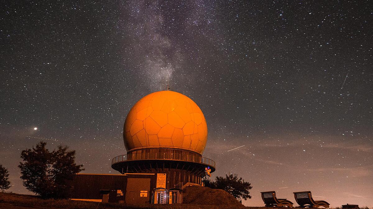Faszinierendes Naturspektakel am Himmel: Die Perseiden 2023 im Beobachtungsfokus